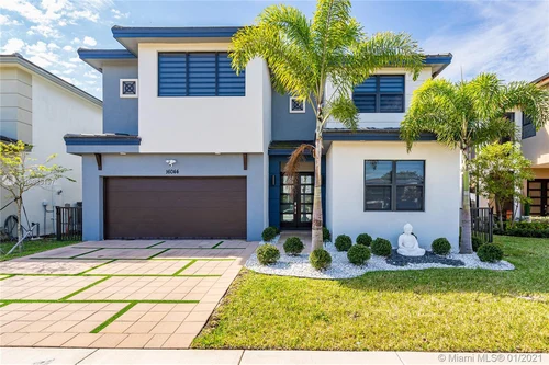 16044 NW 89th Ct, Miami Lakes FL 33018