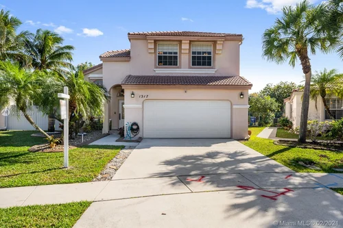1317 NW 156th Ave, Pembroke Park FL 33028