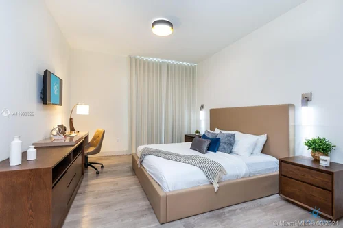 777 N Ocean Dr # S503, Hollywood FL 33019