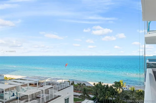 2401 Collins Ave # 1511, Miami Beach FL 33140