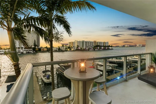 7928 East Dr # 302, North Bay Village FL 33141
