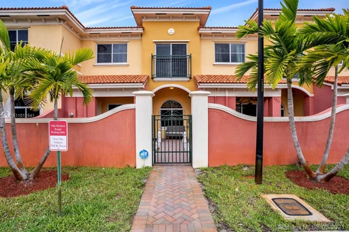 3513 NW 29th Ct, Lauderdale Lakes FL 33311