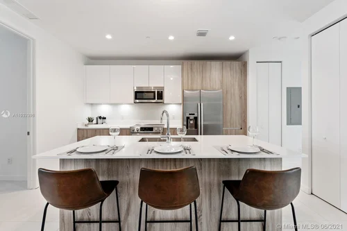 545 SW 11TH STREET # 106, Miami FL 33129