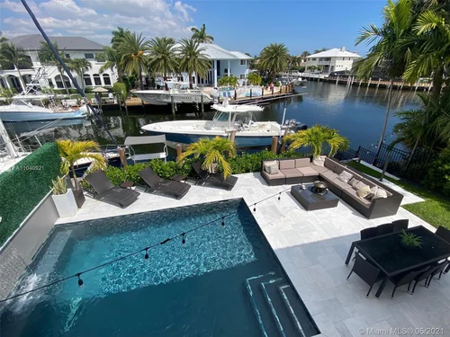 2503 NE 36th St, Lighthouse Point FL 33064