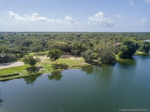 10640 Lakeside Dr, Coral Gables FL 33156