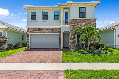 3834 NW 89th Way, Coral Springs FL 33065