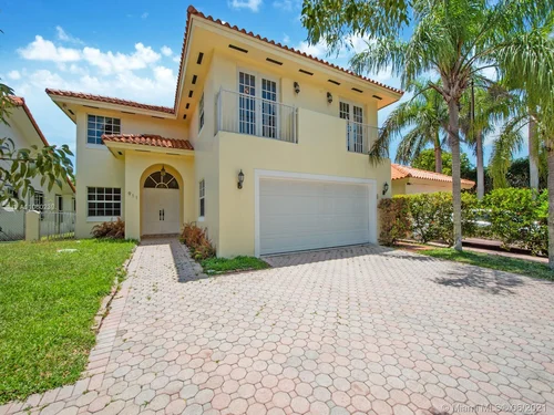911 SW 57th Ave, Coral Gables FL 33144