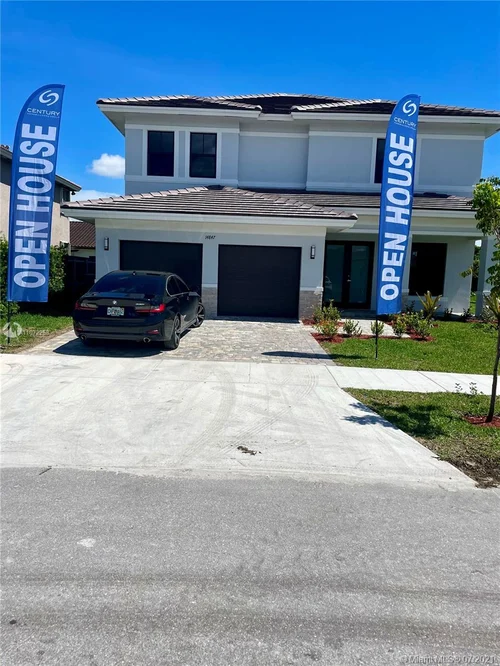 14847 SW 39th Ter, Miami FL 33185