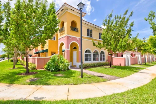3029 NW 35th, Lauderdale Lakes FL 33311