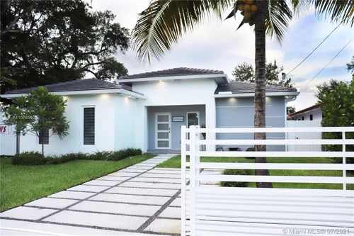 5977 SW 4th St, Miami FL 33144