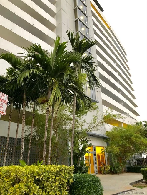 36 NW 6th Ave # 902, Miami FL 33128