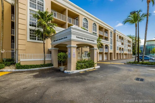 1280 S Alhambra Cir # 2209, Coral Gables FL 33146