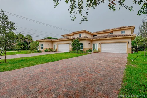 2824 NW 91st Ave, Coral Springs FL 33065