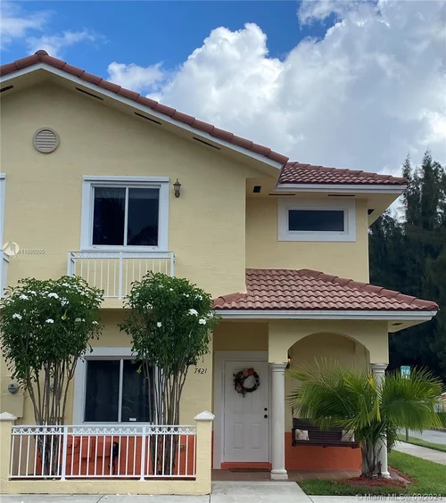 7421 NW 181st Ter, Hialeah FL 33015