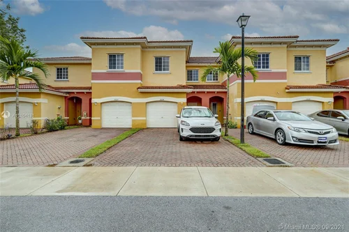 3624 NW 29th Ct, Lauderdale Lakes FL 33311