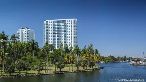 1871 NW S River Dr # 407, Miami FL 33125