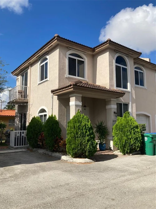 3173 NW 11th St # C1, Miami FL 33125