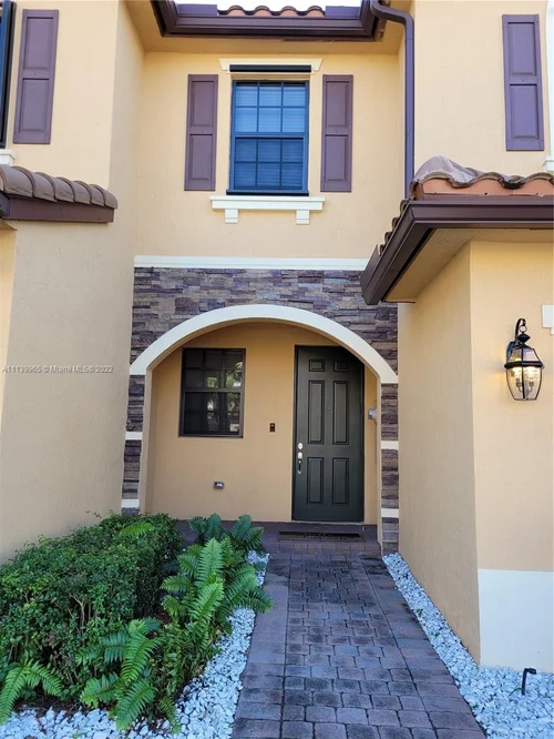 5484 NW 27th St # 5484, Margate FL 33063