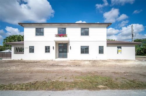 2842 SW 64th Ave, Miami FL 33155