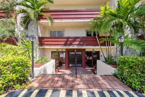 1205 Mariposa Ave # 413, Coral Gables FL 33146