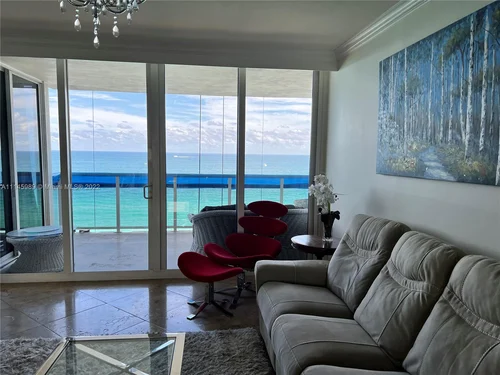 19111 Collins Ave # 906, Sunny Isles Beach FL 33160