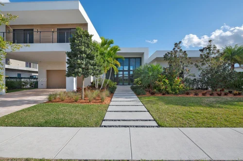 16768 Natures Way, Weston FL 33326