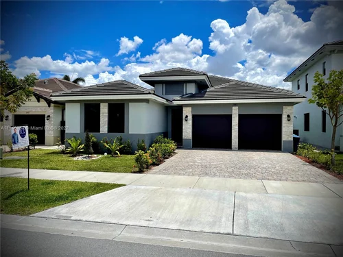 2885 SW 150th Ct, Miami FL 33185