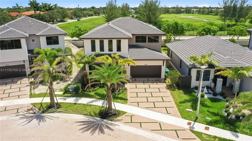 16121 NW 87th Ct, Miami Lakes FL 33018