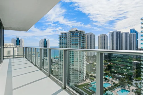 300 Sunny Isles Blvd # 2202, Sunny Isles Beach FL 33160