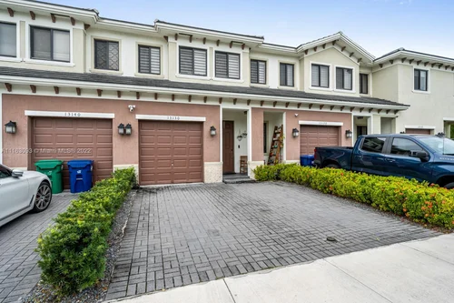 13130 SW 127th Ct, Miami FL 33186