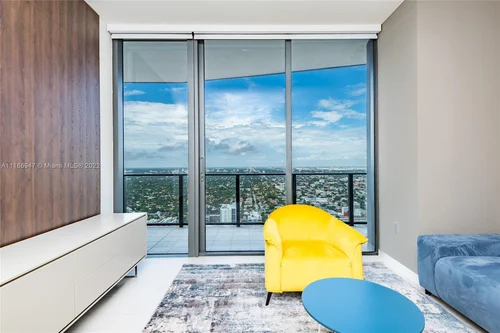 1000 Brickell Plz, Miami FL 33131