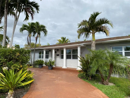 11795 N Miami Ave, Miami FL 33168