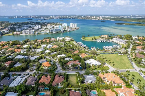 181 Bal Cross Dr #0, Bal Harbour FL 33154