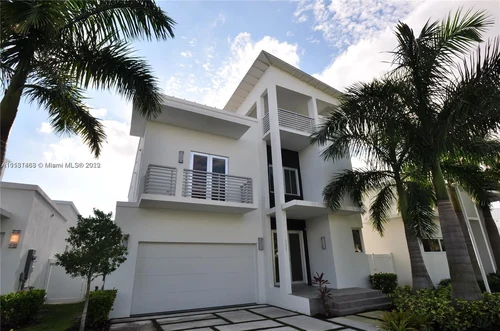 3421 NW 84th Ave, Doral FL 33122