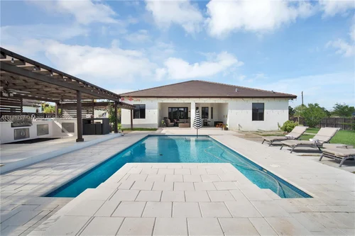17060 SW 280th St, Homestead FL 33031