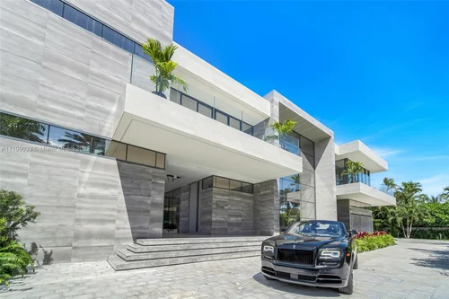 436 Ocean Blvd, Golden Beach FL 33160