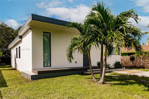14000 NE 16th Ct, North Miami FL 33181