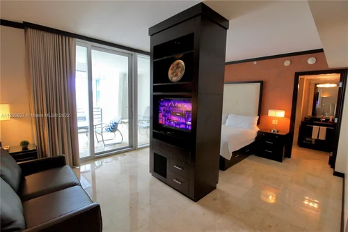 1437 Collins Ave # 326, Miami Beach FL 33139