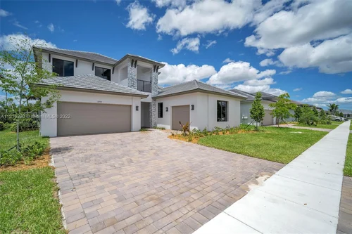 17751 SW 41st St, Miramar FL 33029