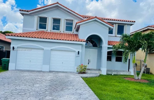 12860 NW 7th St, Miami FL 33182