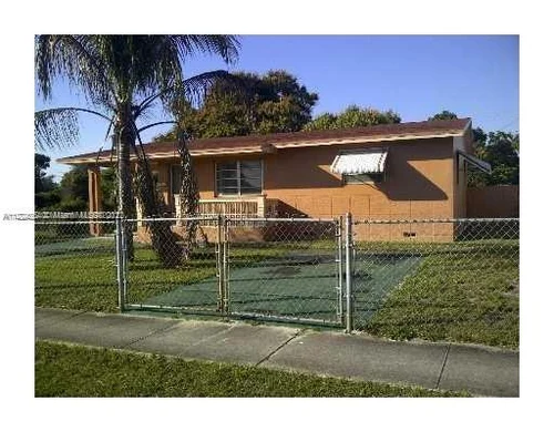 1125 NW 124th St, North Miami FL 33168