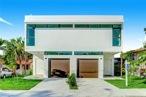 1123 SW 12th St, Miami FL 33129