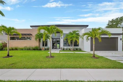 10190 SW 5th St, Plantation FL 33324