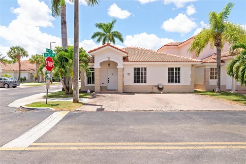 7291 NW 173rd Dr # 100, Hialeah FL 33015