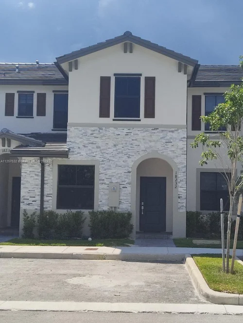 18232 SW 148th Rd, Miami FL 33187