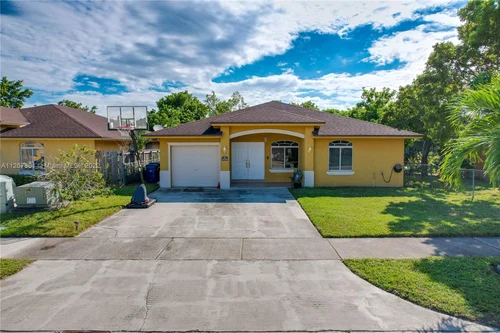 20156 NW 37th Pl, Miami Gardens FL 33055