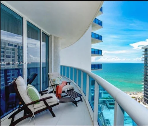 2711 S Ocean Dr # 1206, Hollywood FL 33019