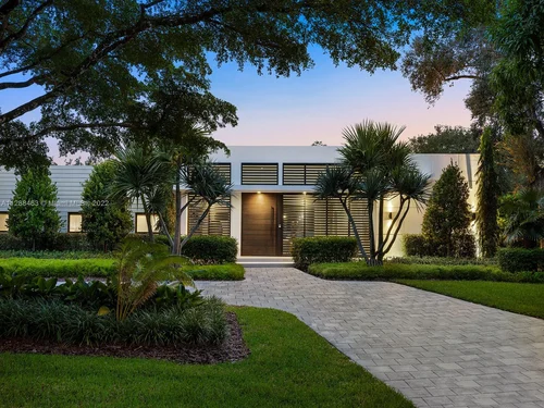 9450 SW 98th St, Miami FL 33176