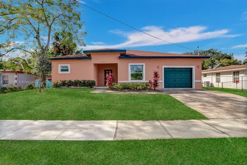 2711 NW 18th Ter, Oakland Park FL 33311