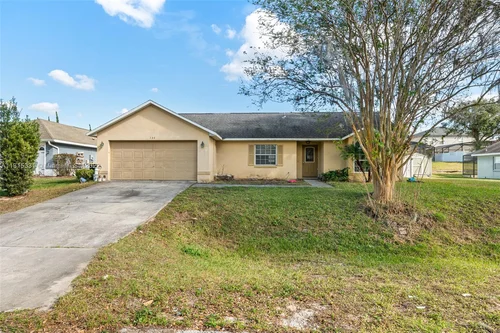 134 OXFORD RD, Davenport FL 33896